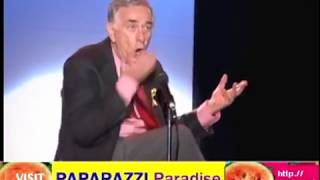 SHELLEY BERMAN performs his comedy routine   2000