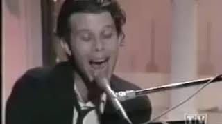 Tom Waits  The Piano Has Been Drinking Live On Fernwood Tonight 1977