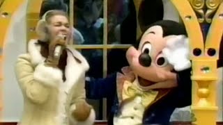 Leann Rimes  Remember When  Walt Disney World NBC Macys Thanksgiving Day Parade 24Nov2000