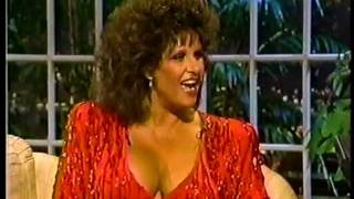 The Estelle Getty Show Audience laughs at Lainie Kazans cleavage