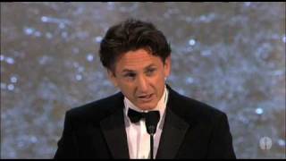 Sean Penn Wins Best Actor 2004 Oscars