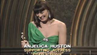 Anjelica Huston Wins Supporting Actress 1986 Oscars