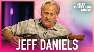 Jeff Daniels Shocks Kelly Clarkson With Moving Original Song Performance