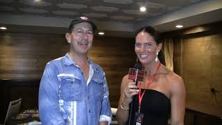 Traci Lynn Cowan with Lawrence Kasanoff at Mortal Kombat Reunion