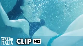 ALASKA Clip La piscina 2015  Elio Germano HD