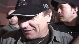 ACDC Brian Johnson asks Chuck Berry  for an autograph