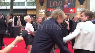 Funny Rhys Ifans greets Tom Glynn Carney and Ewan Mitchell at the House Of The Dragon premiere 