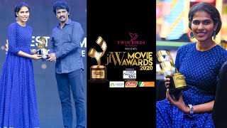 BEST WOMAN DIRECTOR  HALITHA SHAMEEMSILLU KARUPATTI DIRECTOR CHERANJFW MOVIE AWARDS 2020