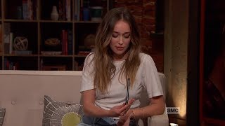 Talking Dead 718 Alycia DebnamCarey with butterfly knife