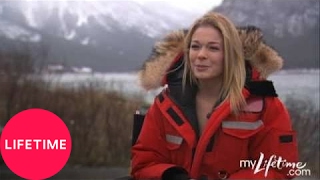 LeAnn Rimes and Eddie Cibrian On The Set of Northern Lights  Lifetime