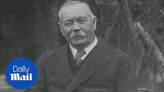 Sir Arthur Conan Doyle discusses interest in spiritualism  Daily Mail