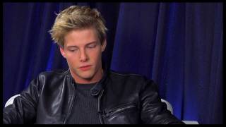 Show People with Paul Wontorek Interview Hunter Parrish of Godspell  Weeds