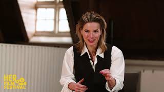 Thekla Reuten over Mrs F