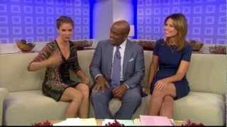 Natalie Morales  leg uncross