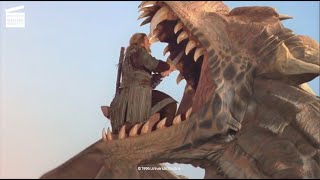 Dragonheart Bowen squares off with Draco HD CLIP