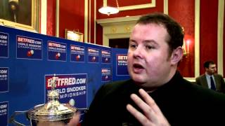 Stephen Lee answers fans Facebook questions