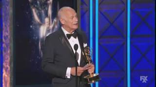 Gerald McRaney wins Emmy Award for This Is Us 2017