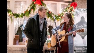 Preview  A Homecoming for the Holidays starring Laura Osnes and Stephen Huszar
