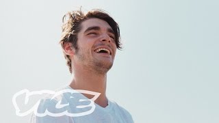 RJ Mitte of Breaking Bad on Living with Cerebral Palsy