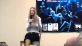 Kristin Bauervan Straten EyeCon Orlando 2010 Re Swedish Lines