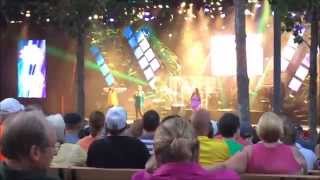 The Pointer Sisters Perform Live at Epcot Walt Disney World
