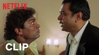 Chota Chattri Comedy Scene  Paresh Rawal VS Johnny Lever  Awara Paagal Deewana  Netflix India