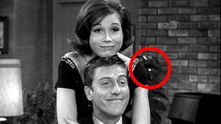 10 Details You Missed on The Dick Van Dyke Show