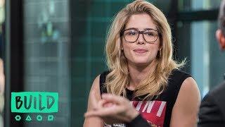 Emily Bett Rickards Knowledge Of Felicity Smoak Gets Put To The Test