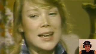 Coal Miners Daughter1980 Interview With Loretta Lynn and Sissy Spacek