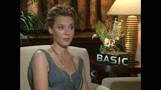 Connie Nielsen Actriz  Basic 2003