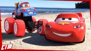 Disney Pixar CARS TOON Mater Monster Truck  Lightning McQueen  TORMENTOR Freestyle on the beach