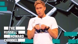 We are addicted to screens  The Russell Howard Hour
