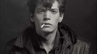 MAPPLETHORPE LOOK AT THE PICTURES Documentary Portrait of Photographer Robert Mapplethorpe
