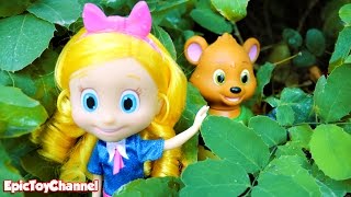 DISNEY JUNIOR Goldie  Bear Toys Parody Play Fairytale Land Hide and Go Seek Surprise Adventures