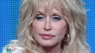 Tragic Details About Dolly Parton