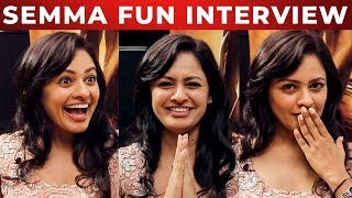 Pooja Kumars Love stories in USA  Fun Interview  Vishwaroopam 2  Kamal Haasan  NPA 02