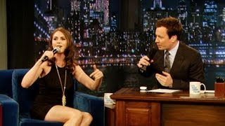Alison Brie Freestyle Raps Late Night with Jimmy Fallon