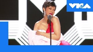 Cardi B Opens the 2018 VMAs  2018 MTV Video Music Awards
